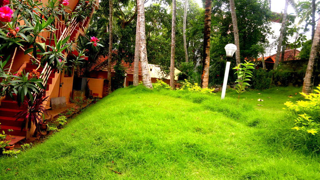 Ganesh House Homestay Ковалам Экстерьер фото