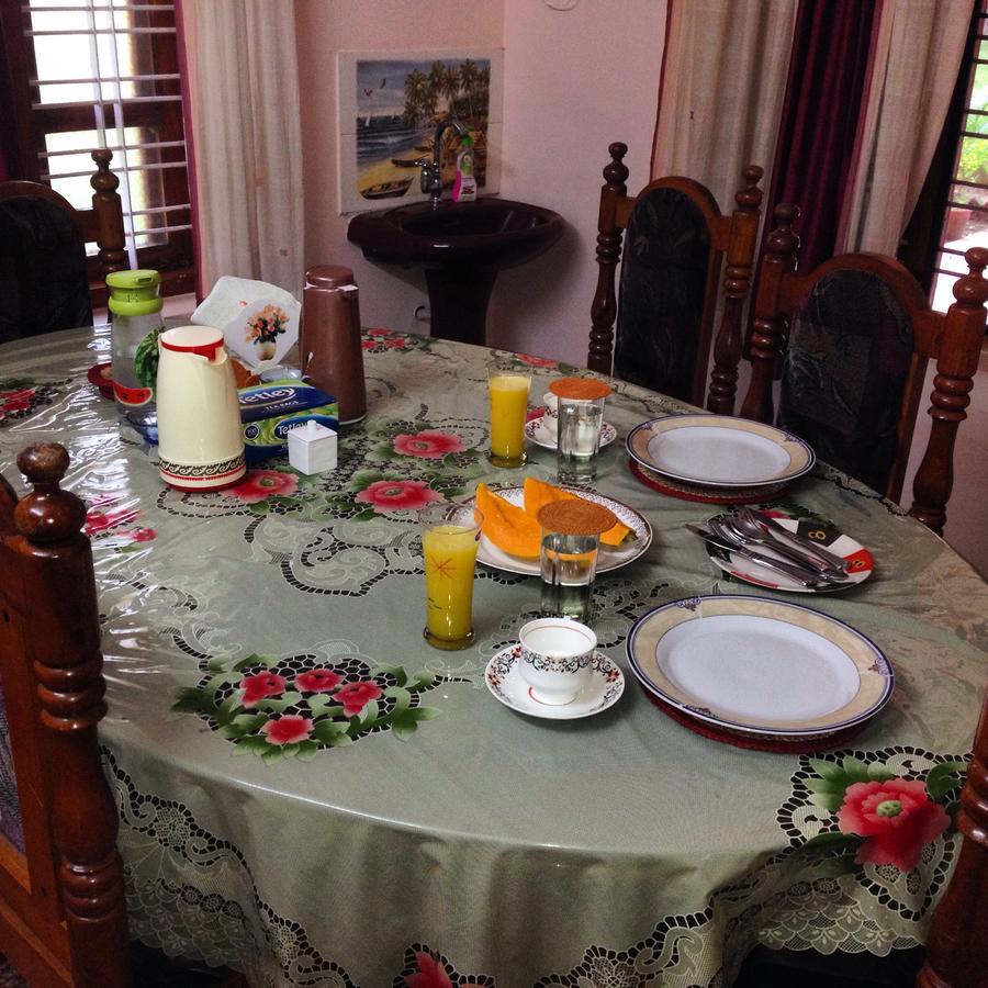 Ganesh House Homestay Ковалам Экстерьер фото