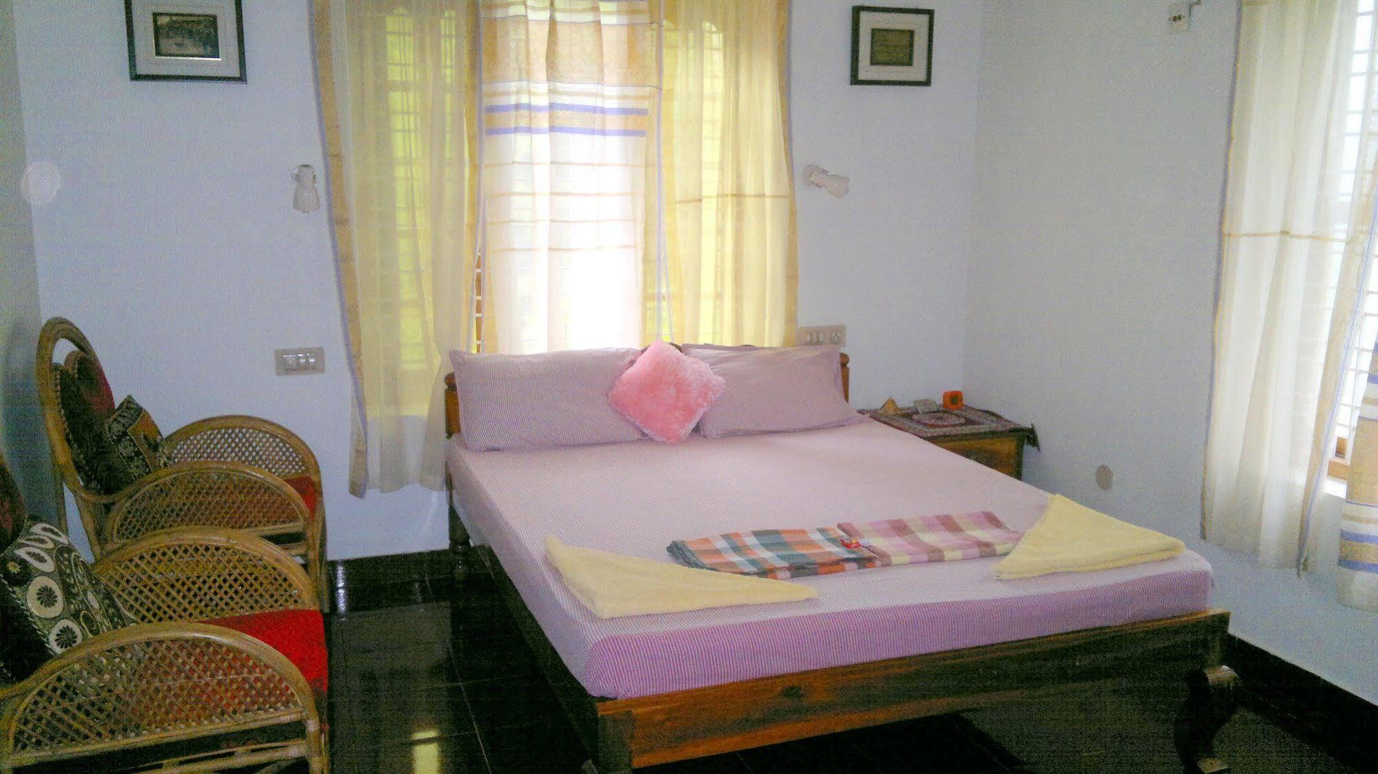 Ganesh House Homestay Ковалам Экстерьер фото