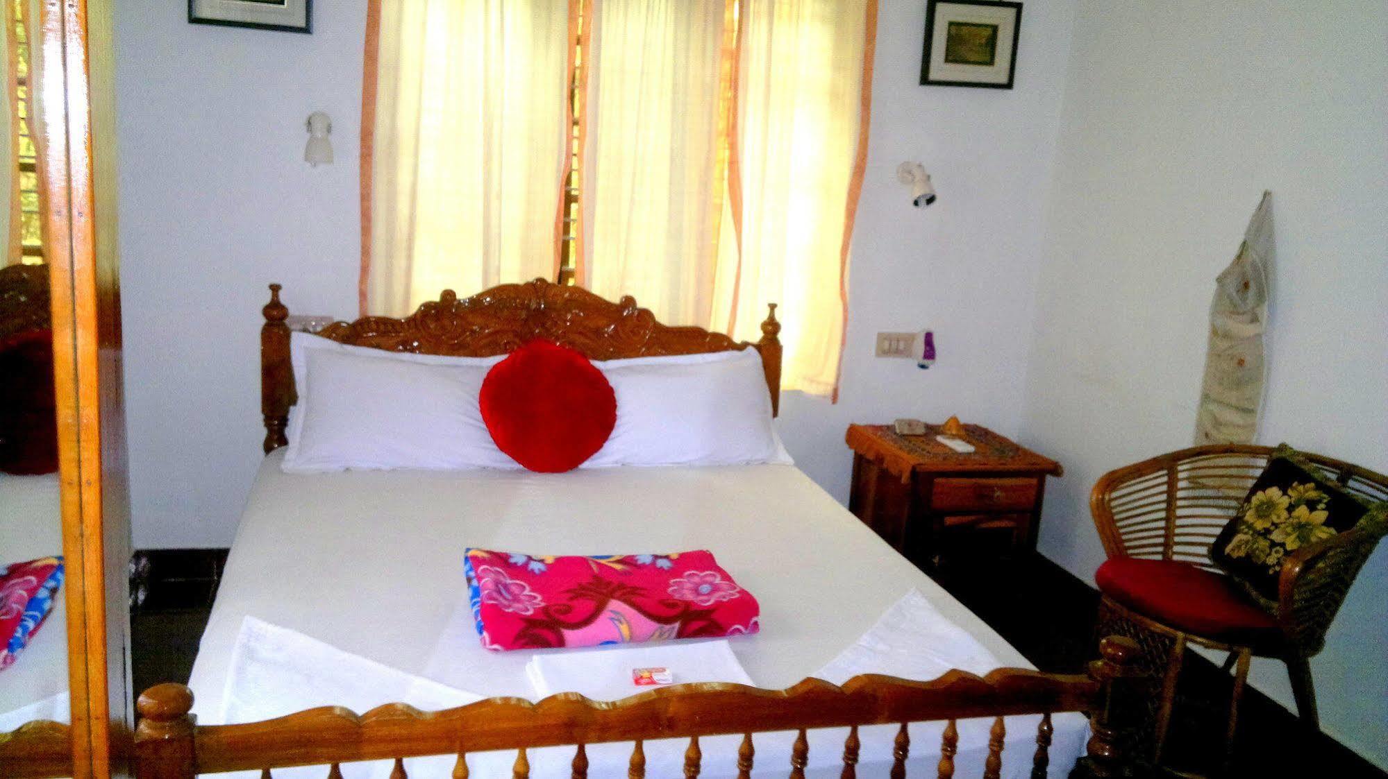 Ganesh House Homestay Ковалам Экстерьер фото